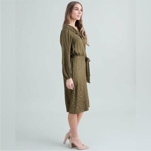 Downeast XS Olive Green Paisley Ruffle Neck Tie Waist Midi Dress